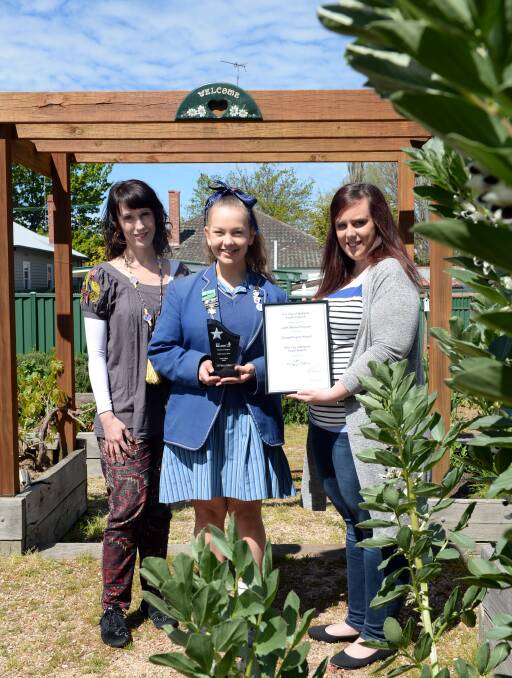 LARF: LARF Program co-ordinator Erica Lubanszky, mentor Maggie Sellers and LARF assistant Alice Nicholson with their City of Ballarat Youth Award. Picture: Kate Healy.