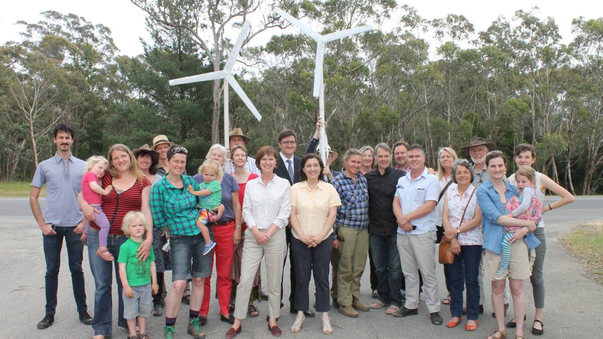 Labor commits to community wind farms 