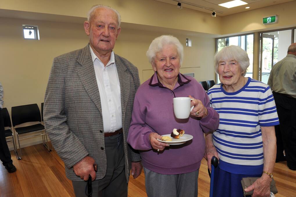 92 year old Clunes resident Dorothy Torney (R) her brother Lindsay and wife Joy Torney.

Picture: JULIE HOUGH

