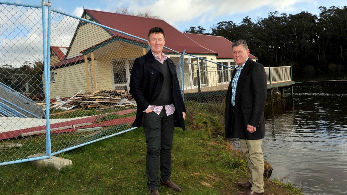 THE NEW GUYS: Chris Malden and Wayne Cross are the new licensees of the Daylesford Boathouse. Picture: JULIE HOUGH