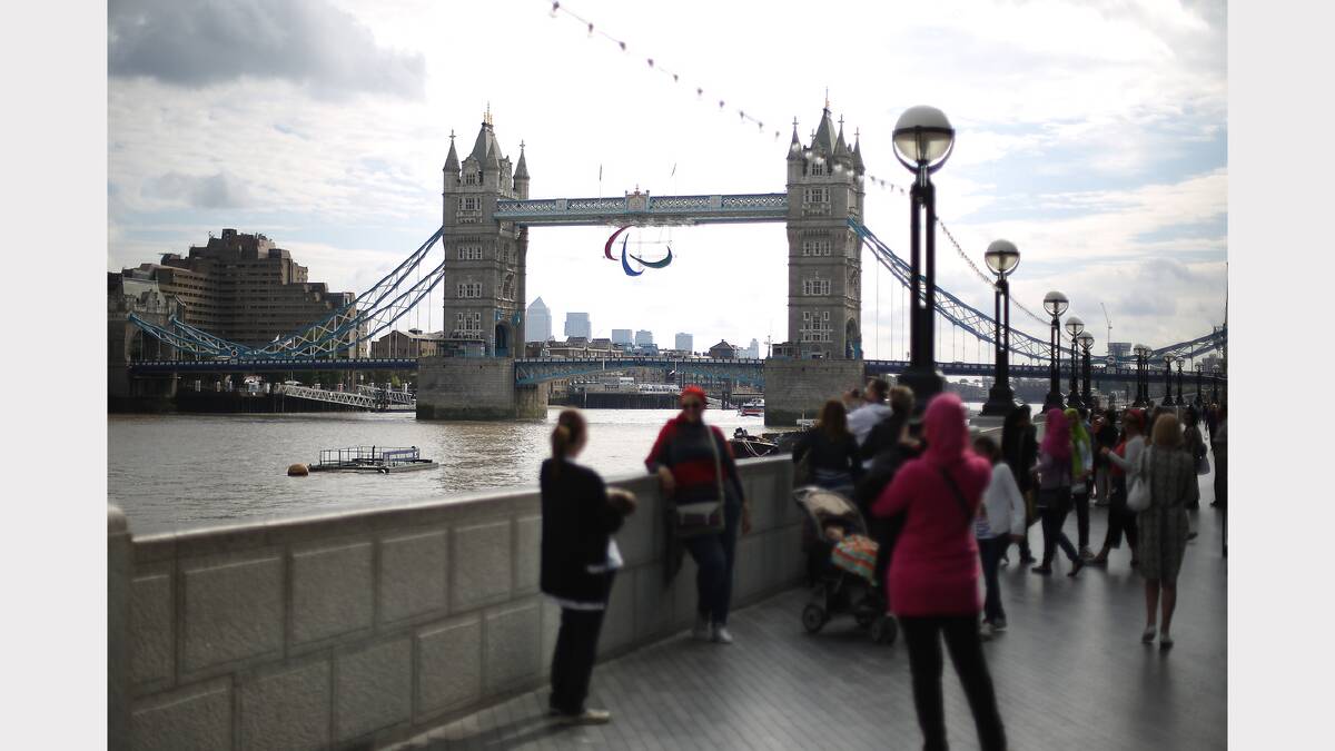 The Agitos Symbol of the Paralympics is suspended from Tower Bridge in London. Photo:  Peter Macdiarmid/Getty Images