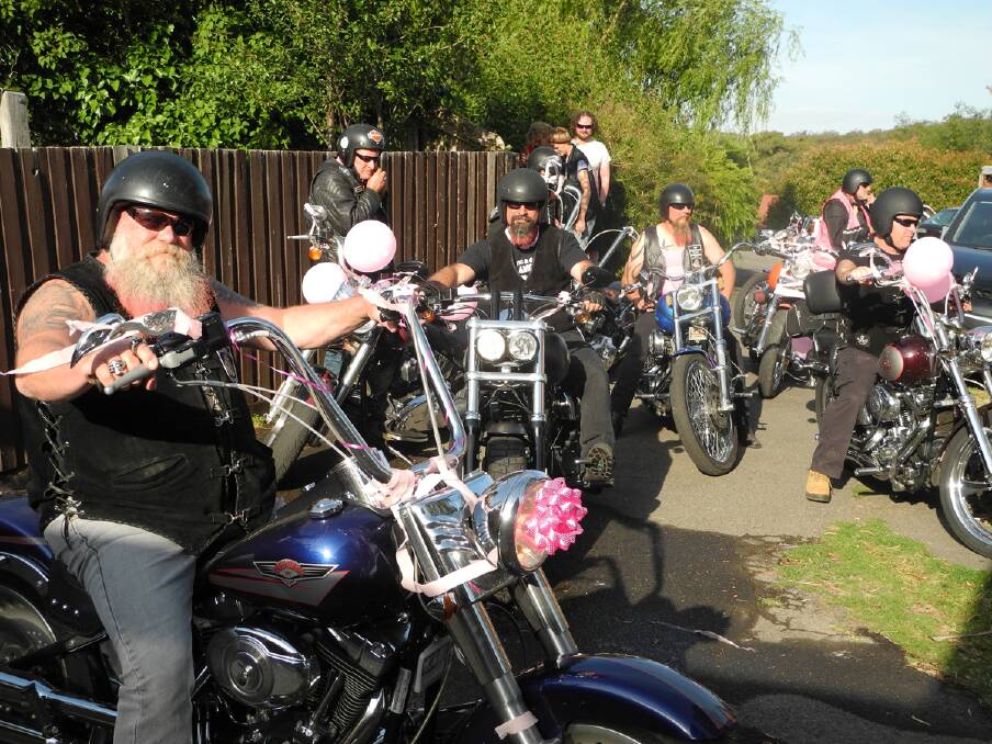 members of the American Motorcycle Club - Goldfields Chapter showing support for Sam 