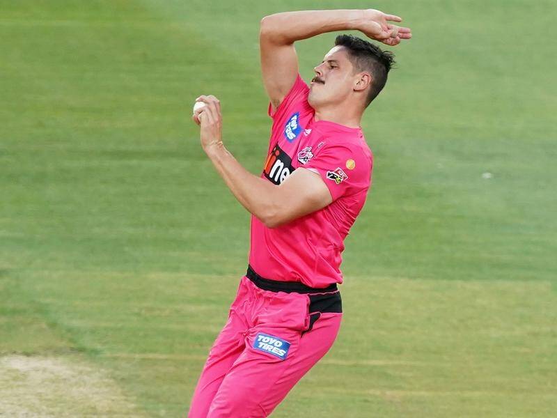 Ben Dwarshuis was named man of the match as the Sixers beat the Stars and finished top of the BBL.