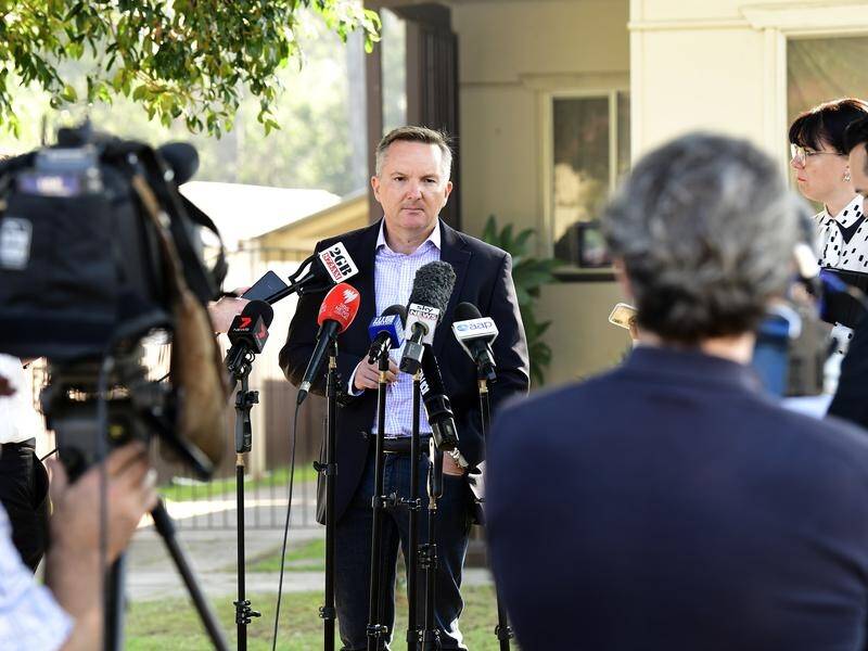Chris Bowen is running for ALP leader against Anthony Albanese, who is considered the favourite.