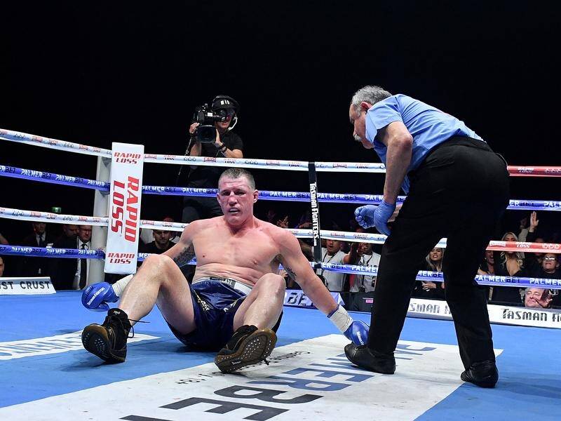 Paul Gallen's undefeated boxing record came to a crashing end against Justis Huni.